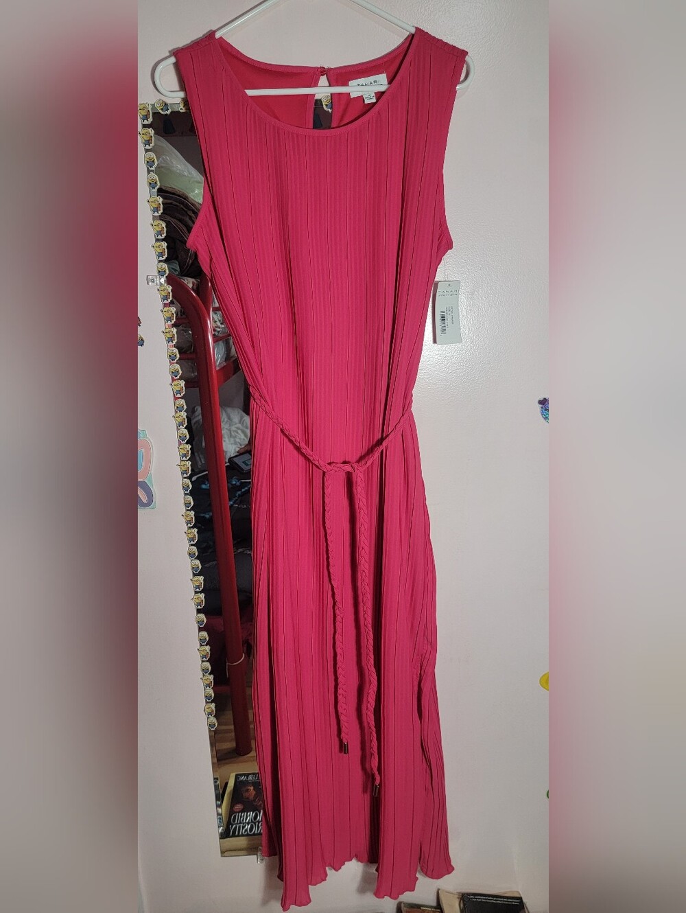 Tahari Pleated Fuchsia Maxi Dress with Waist Tie Size Medium